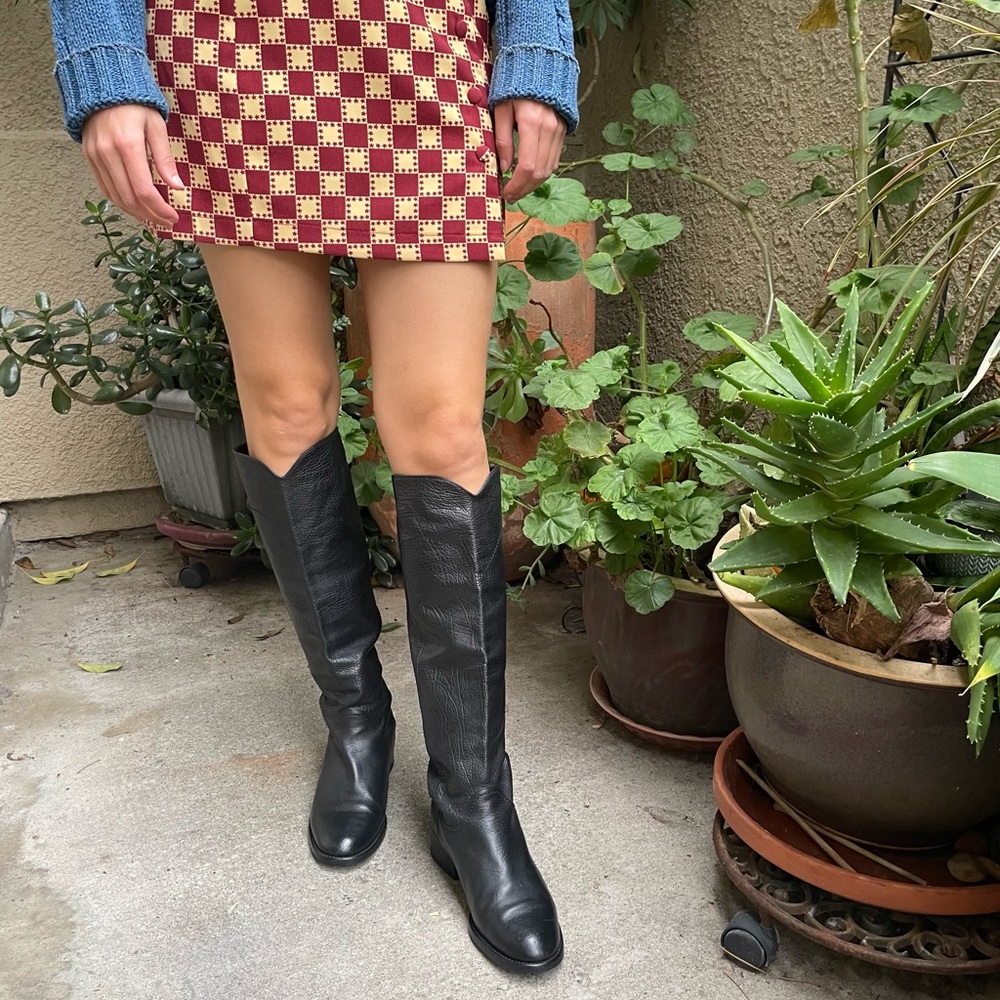 Vintage black Chanel leather pull on riding boots